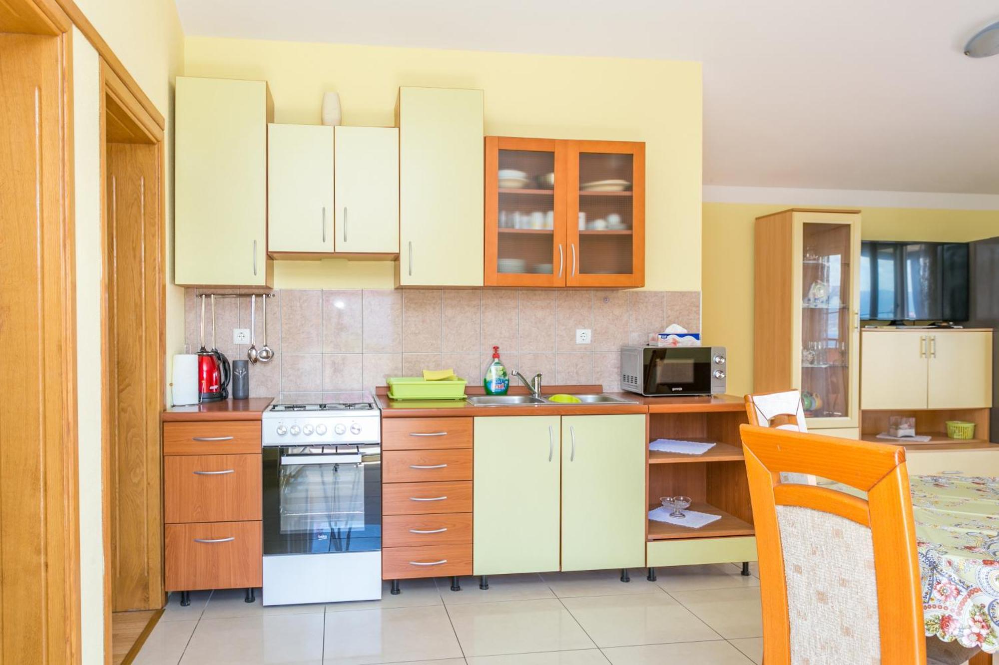 Apartments By The Sea Slatine, Ciovo - 11126 Room photo