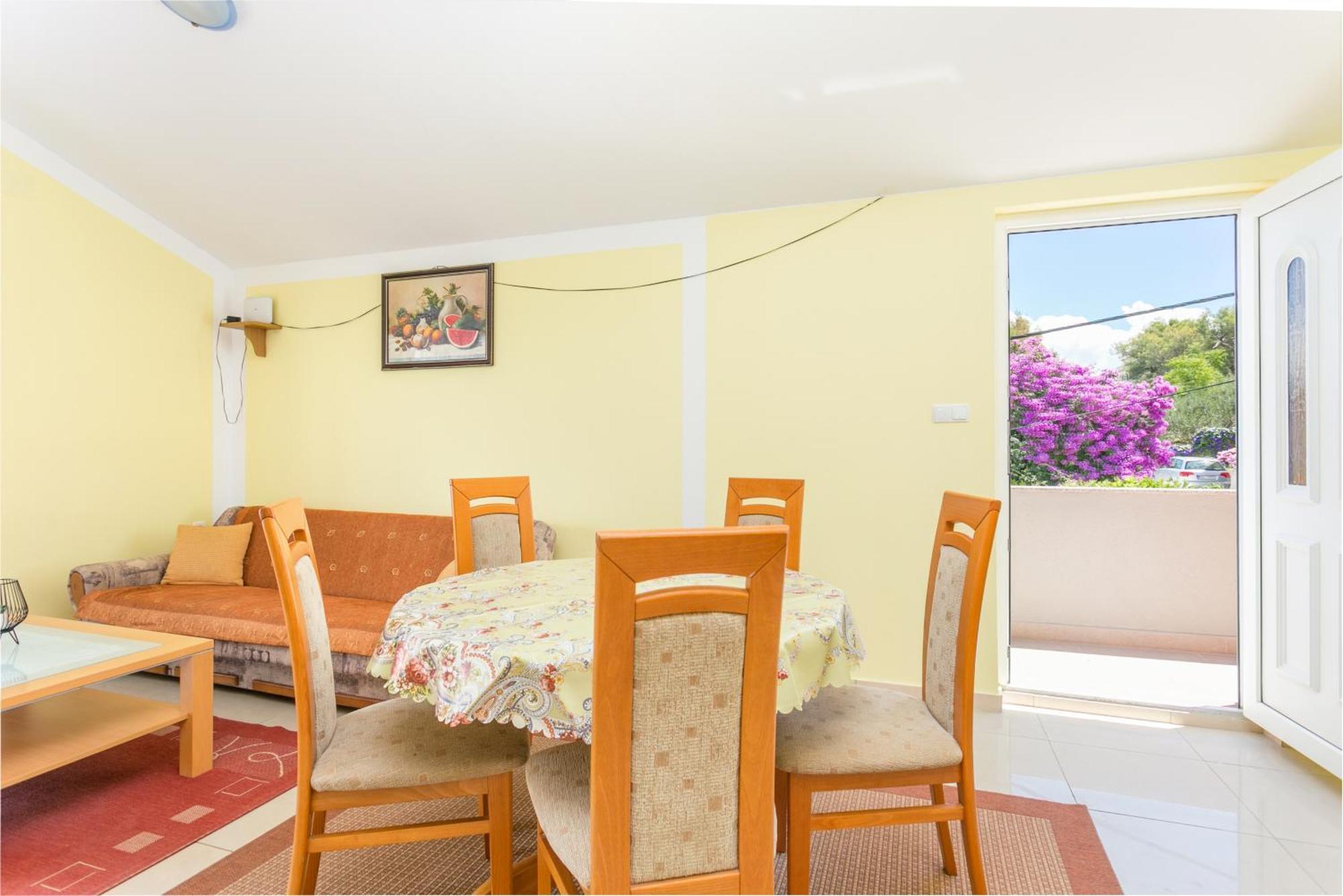 Apartments By The Sea Slatine, Ciovo - 11126 Room photo
